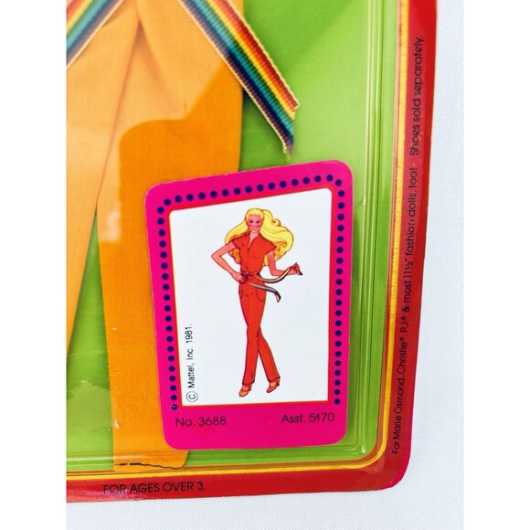 Vintage Barbie 1981 Fashion Collectibles #3688 Yellow Rainbow Belt Jumpsuit NRFB - Picture 2 of 9